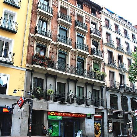 Gran Via Sol Apartamentos Madrid Exterior foto