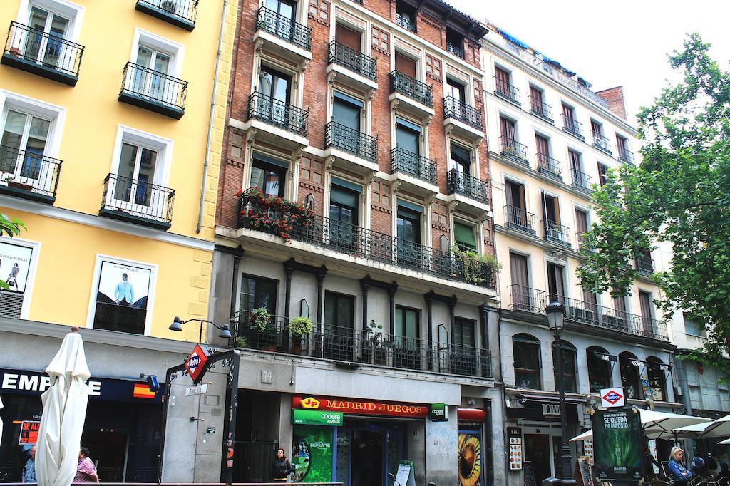 Gran Via Sol Apartamentos Madrid Exterior foto